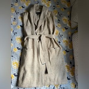 White House Black Market NWOT light brown long vest size M